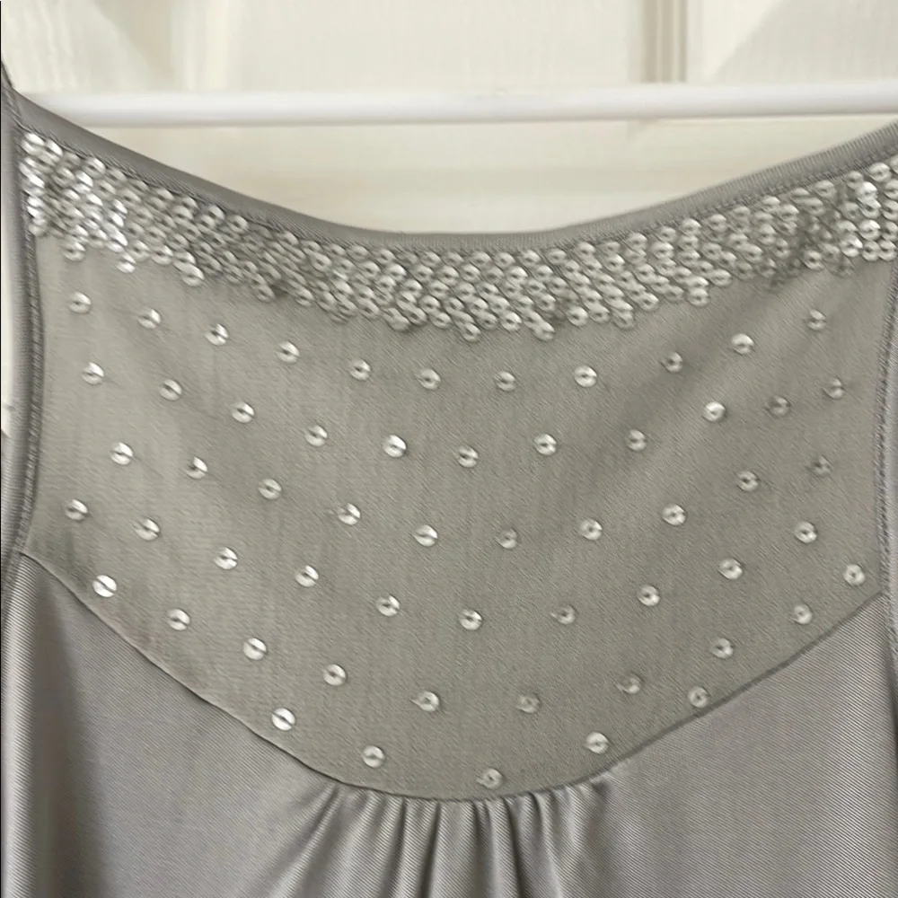 $2! 5 for $10 🔥Ted Baker Gray Tank Top with Silver Accents - Picture 5 of 13